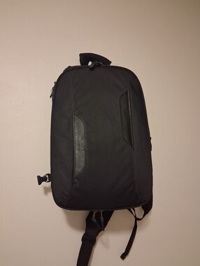 Lowepro Classified Sling 180 AW Camera Or Equipment Bag